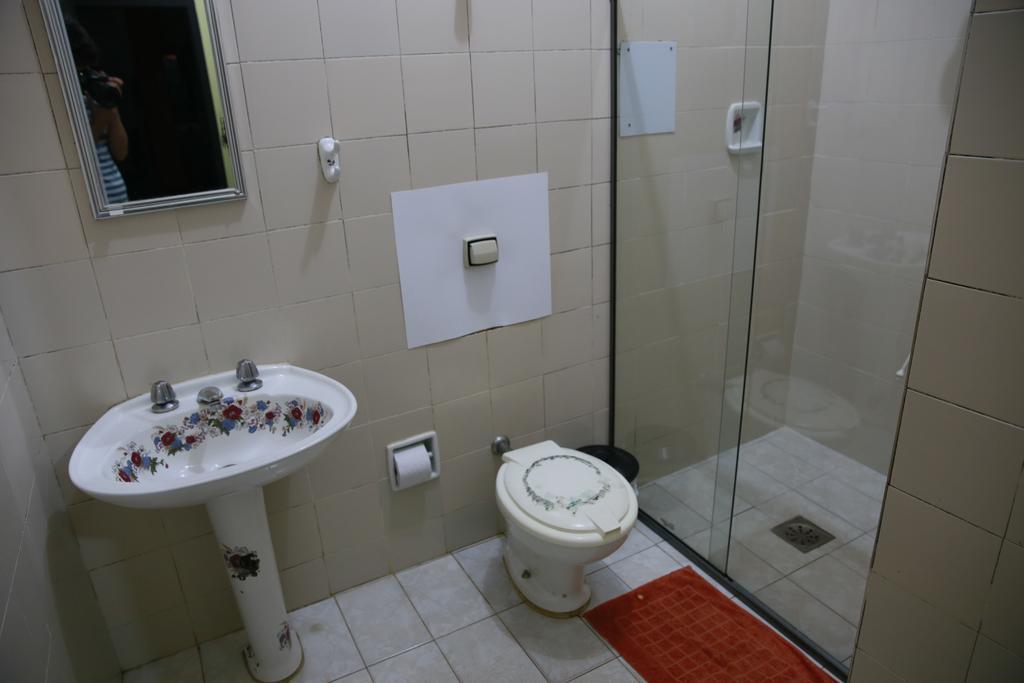 Buena Vista Hostel Ору-Прету Номер фото
