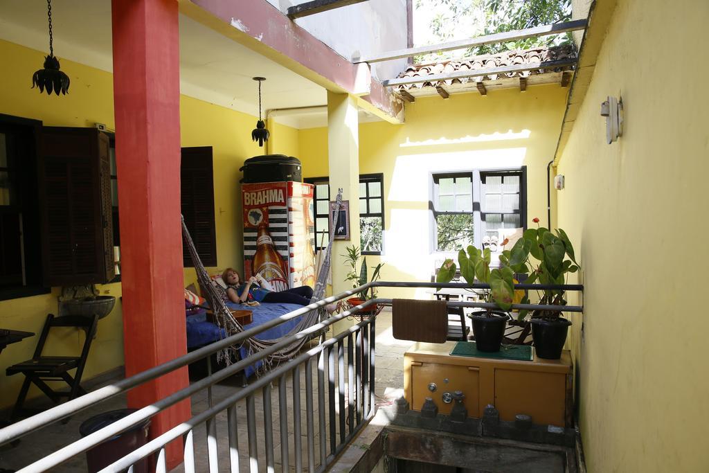Buena Vista Hostel Ору-Прету Экстерьер фото